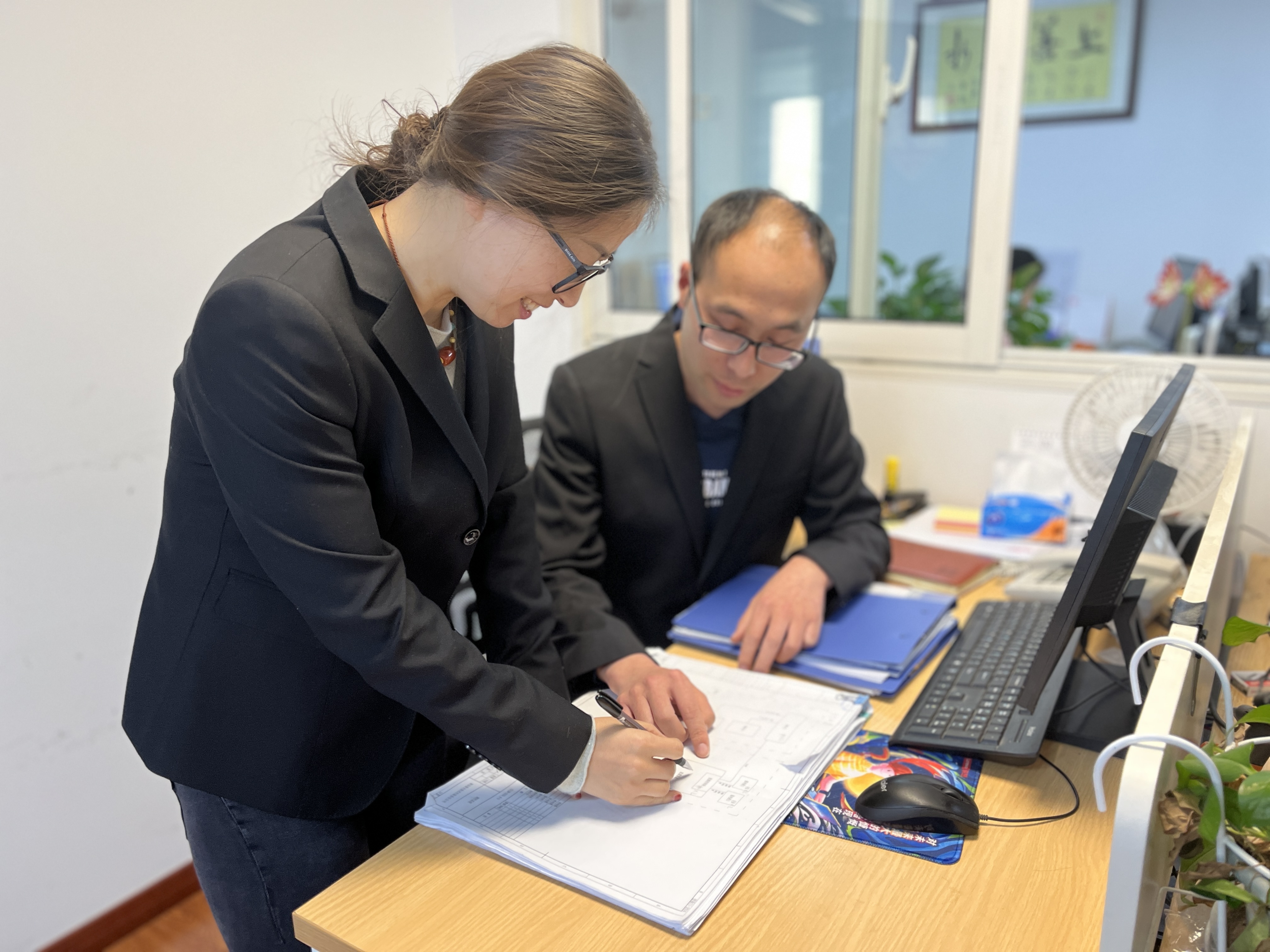 鑫騰輝公司前門(mén)